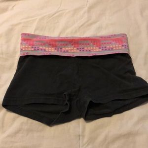 Yoga Fit Shorts